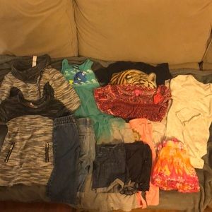 HUGE GRAB BAG 12 MO girls clothes!